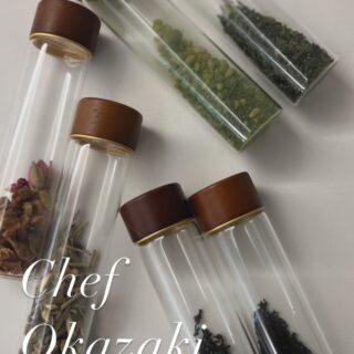 お食事の後は… デセールと一緒に お茶もお楽しみ下さい🫖 紅茶・…