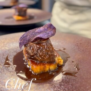 大阪市都島区の フレンチレストランです‍ Bœuf bourguignon（ブ…