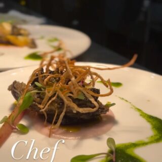 大阪市都島区の フレンチレストランです‍ クリスマスコース沢山…